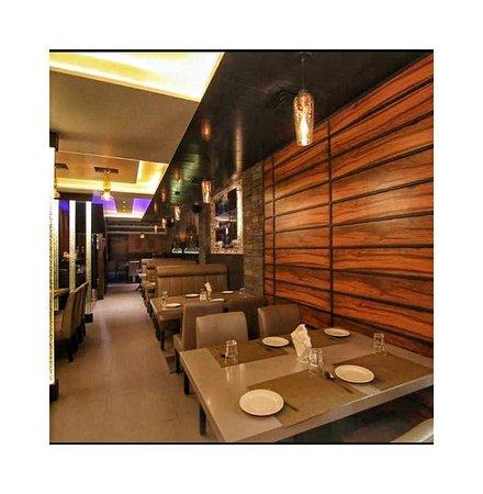 Aahar Fast Food & Restaurant